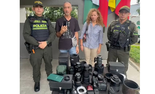 Los dispositivos avaluados en más de cuarenta millones de pesos iban a ser comercializados por plataformas digitales, pero, gracias a la denuncia de la víctima, fueron recuperados y devueltos a su propietario.