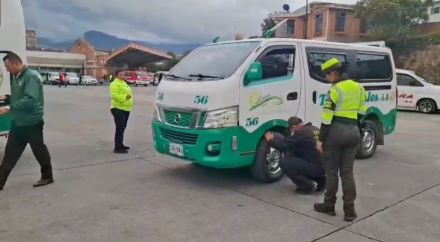 trabajando por la seguridad de los viajeros durante la temporada de fin de año