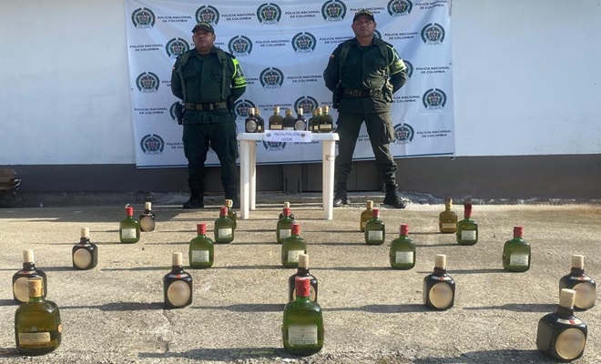 La policía refuerza operativos de seguridad en las vías del Chocó.