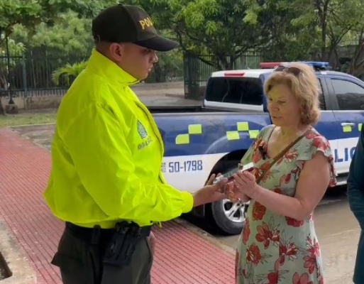 Policia en Cartagena recupera celulares hurtados a turistas
