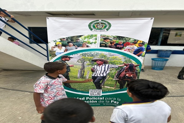 Llevando la oferta institucional al sur de Bolívar