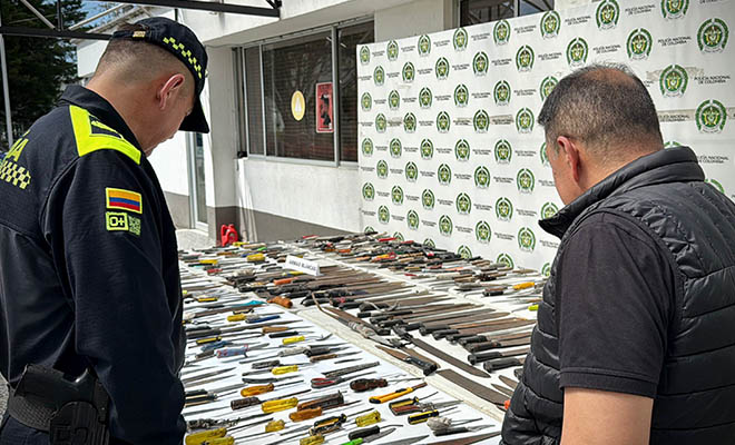 Incautadas más de 600 armas blancas en operativos conjuntos en Popayán