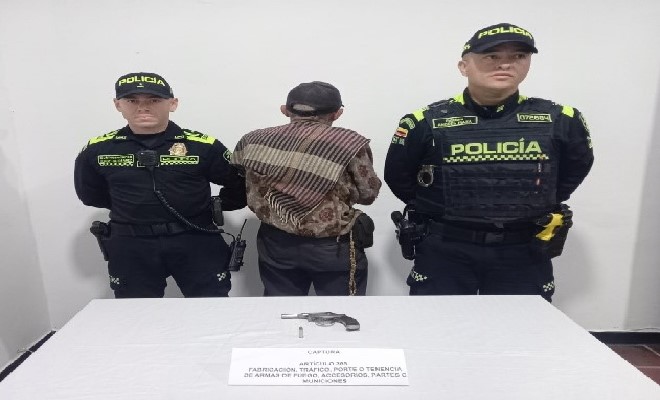 Capturado por el delito de tráfico, fabricación o porte de armas de fuego o municiones