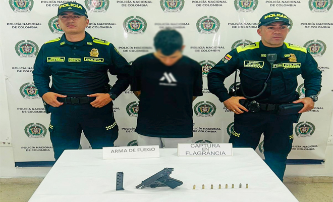 En-flagrancia-es-capturado-alias-“MEME”-por-el-delito-de-porte-ilegal-de-armas-de-fuego