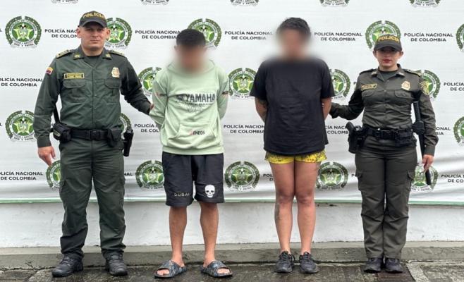 Pareja capturada por el delito de violencia intrafamiliar