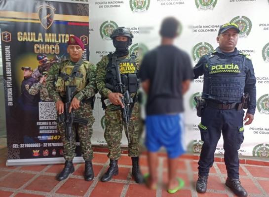 Policía Nacional aprehende a menor de edad por extorsión en Quibdó