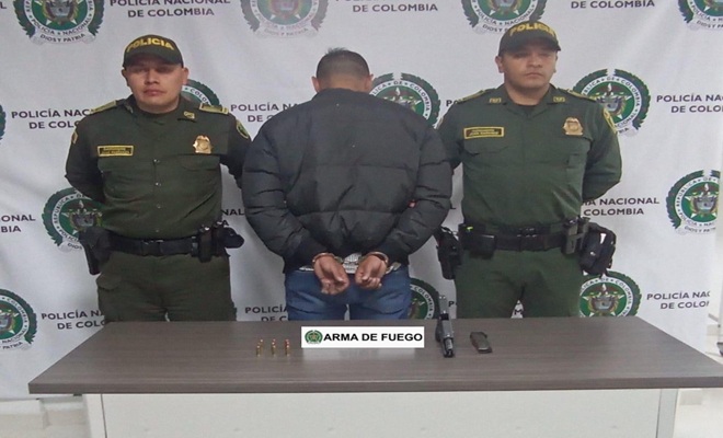 uniformados del CAI Chamb&uacute; permiti&oacute; sacar un arma de fuego de circulaci&oacute;n