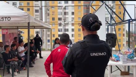 la Policía Cívica de Mayores y líderes del sector, realizó unas actividades denominadas  "Cine con mi Policía"
