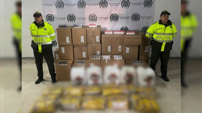 La Policía Nacional recupera vehículo cargado con mercancía avaluada en 250 millones de pesos