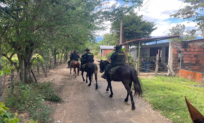 La Policía refuerza presencia en zonas rurales de Neiva para prevenir delitos y fortalecer lazos comunitarios