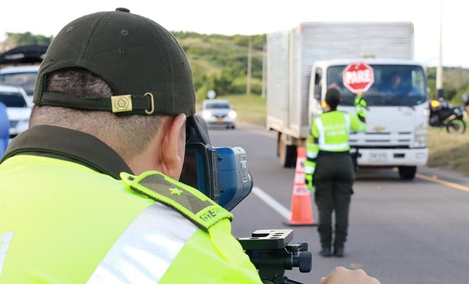 La Policía y autoridades lanzan la campaña de seguridad vial "En San Juan y San Pedro celebra y cuida tu vida"
