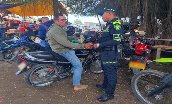 Policía y comunidad frenan el hurto a motociclistas