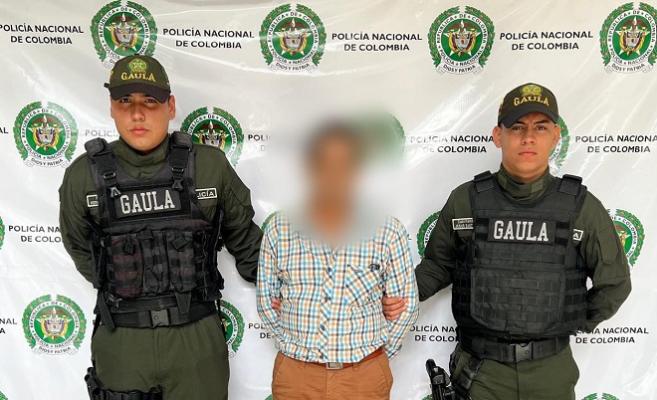 Sujeto que aducía ser cabecilla de las disidencias, fue capturado al momento de recibir dinero por extorsión 