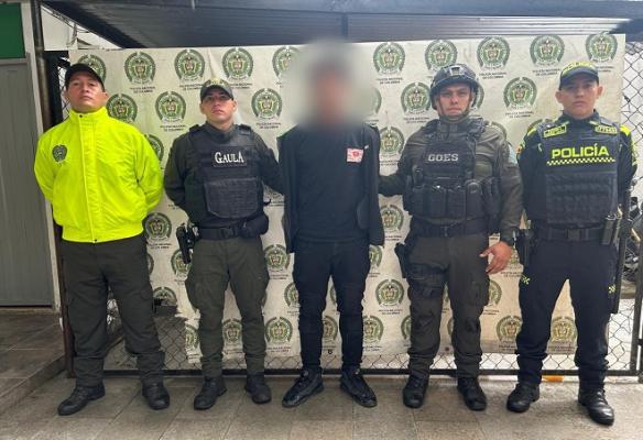 Sujeto señalado de instalar y activar artefactos explosivos contra el comercio en Granada, fue capturado 