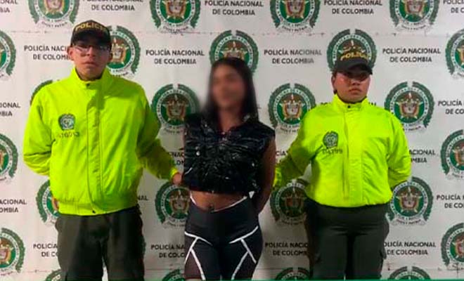 Una mujer capturada por el delito de porte ilegal de armas de fuego en la ciudad de Soacha