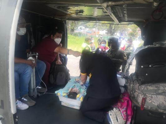 Aeronaves-de-la-Policía-al-servicio-de-los-colombianos