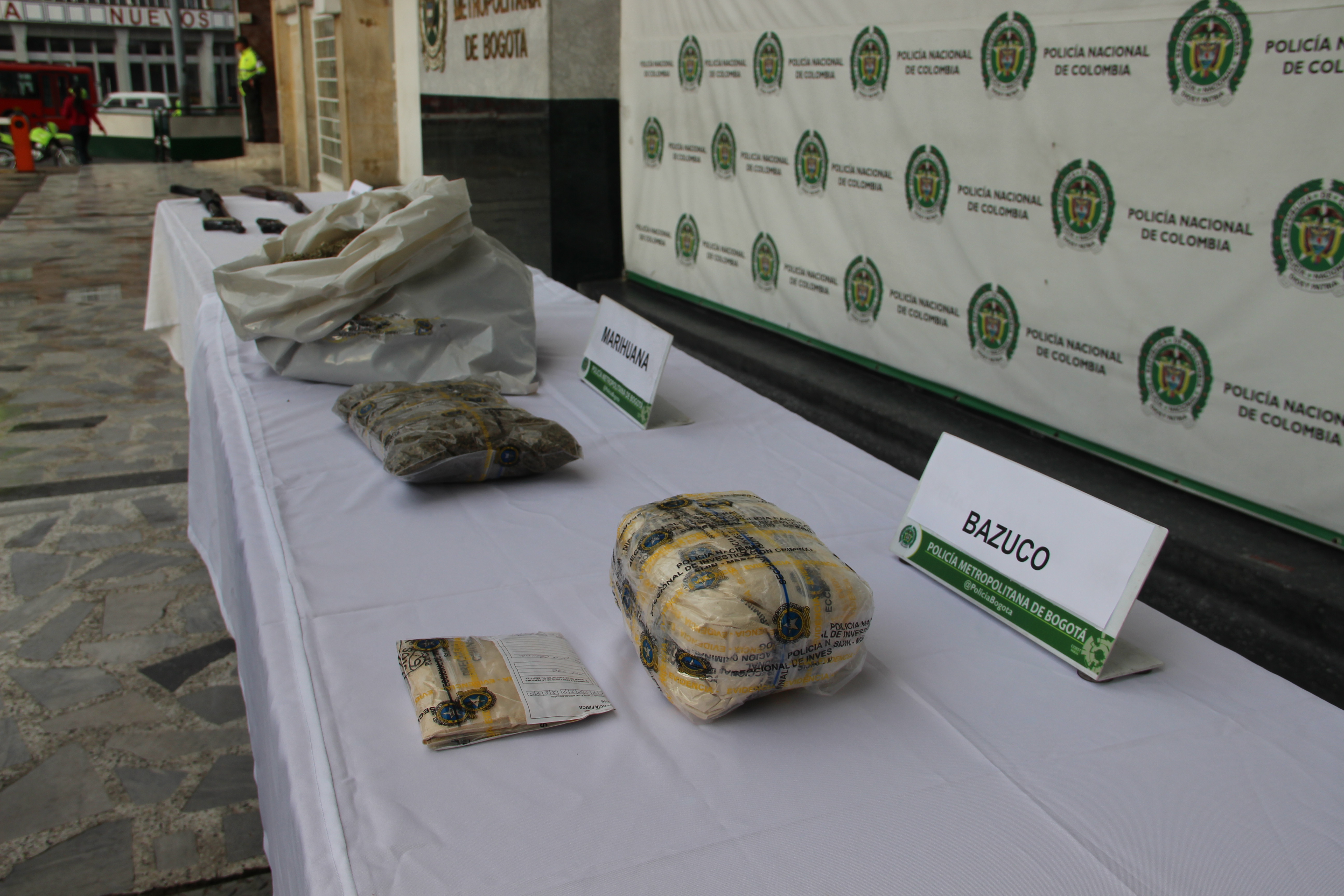 13-10-2017-golpe-banda-la-casona-en-martires