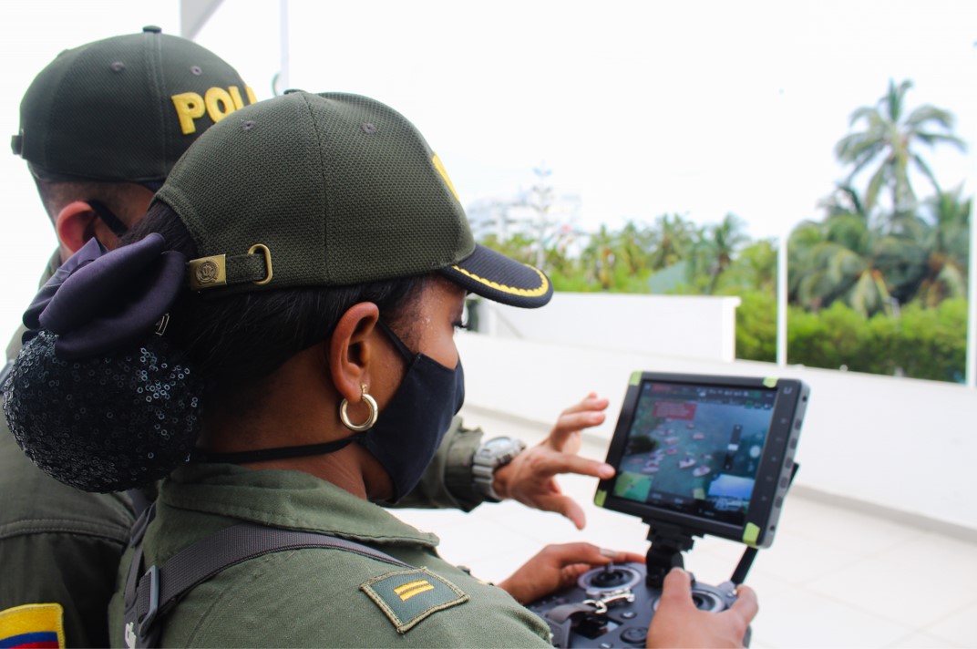 Implementamos patrullajes aéreos con drones para ejercer mayor control en los muelles del Archipiélago.