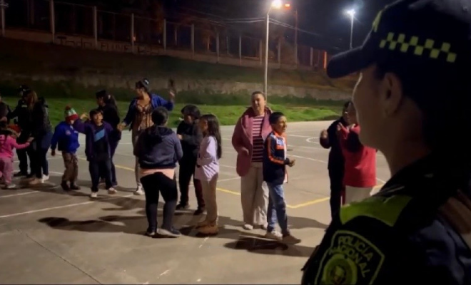 aguapanelazo en el barrio san carlos