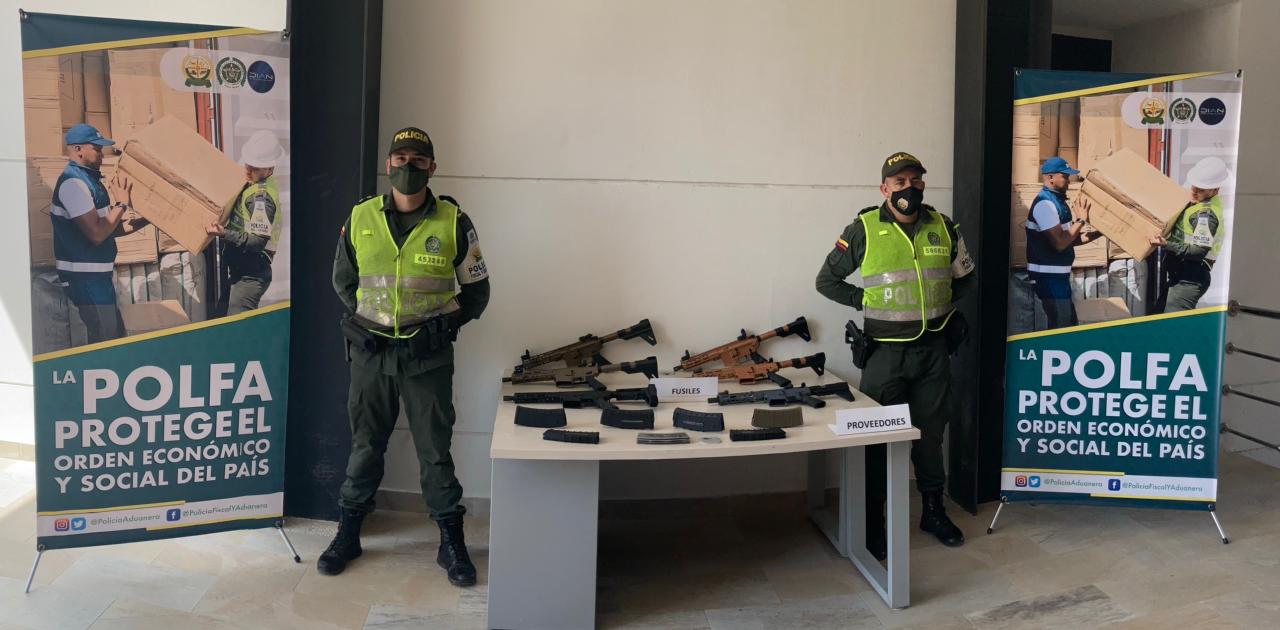 POLFA- incautó- cargamento- de- armas- de- fuego 