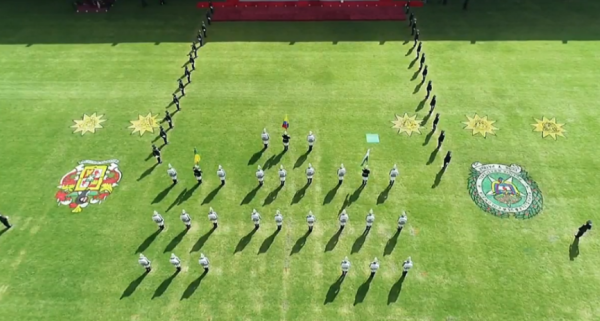 Juramento de bandera cuero 113 oficiales