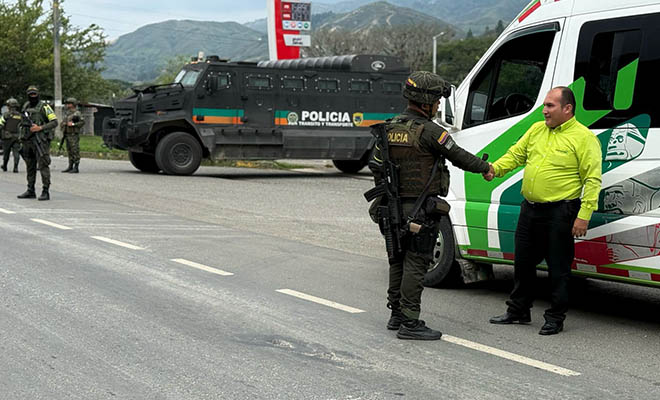 la Seccional de Tránsito y Transporte del Cauca intensifica su presencia en las principales vías del departamento