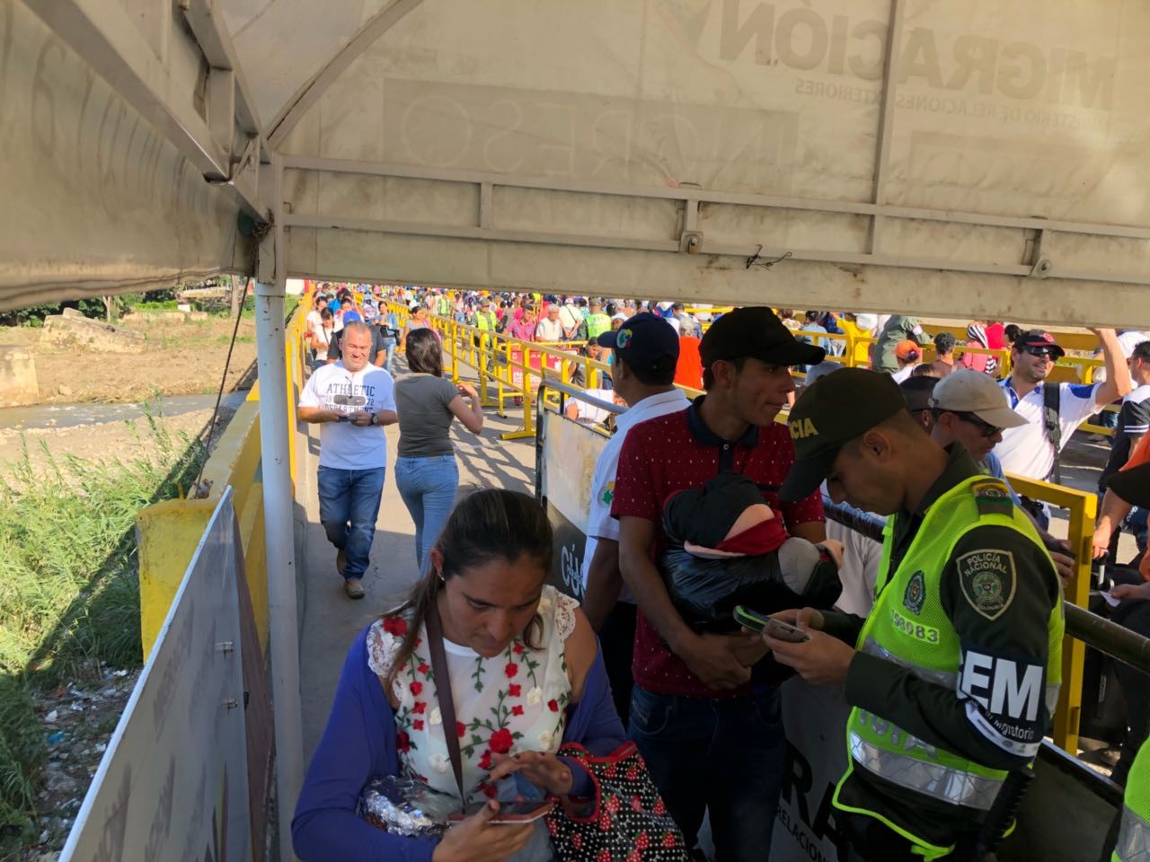 cerca-de-280-operativos-en-parques-y-centros-comerciales-y-3-mil-ciudadanos-extranjeros-han-recibido-atención-humanitaria  