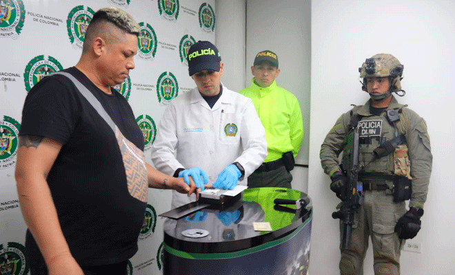 Capturamos a “Bayron”, integrante del estado mayor de las autodefensas gaitanistas de Colombia “AGC”