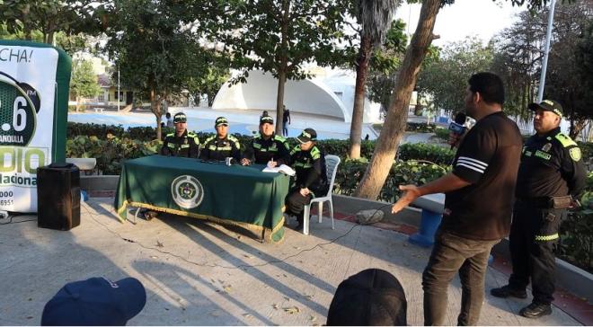 La Radio Policía Barranquilla es el cuadrante musical 102.6 disponibles las 24 horas del día.