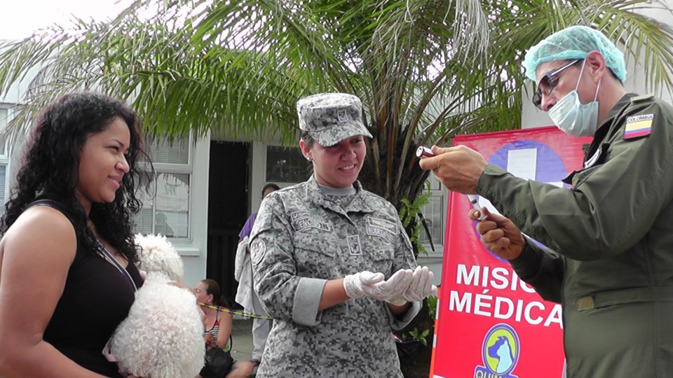  Cerca de 80 mascotas entre felinos y caninos fueron atendidos por los veterinarios cirujanos
