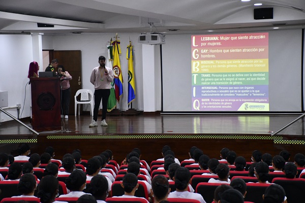 Capacitaci&oacute;n sobre violencia de g&eacute;nero ESCER