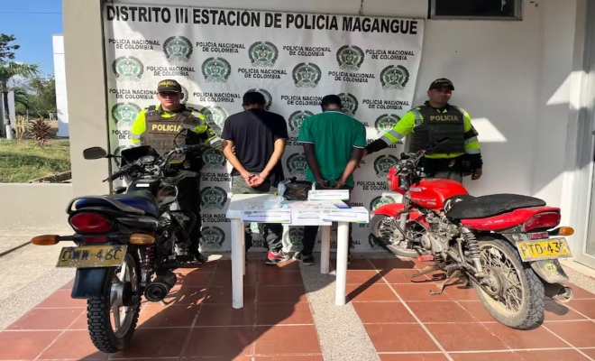Dos policías, dos personas por tráfico de estupefacientes y dos motocicletas recuperadas