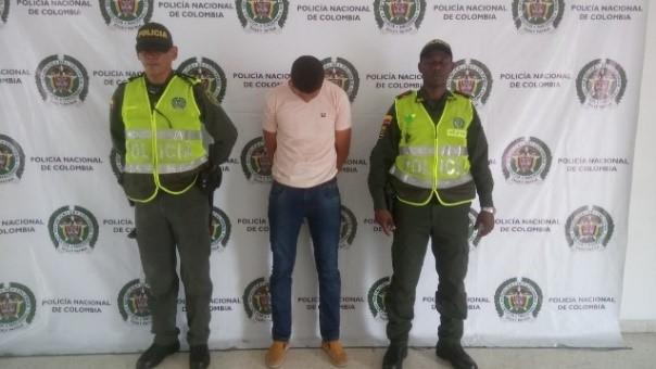 Con arma blanca intimidó una mujer para despojarla de sus pertenencias