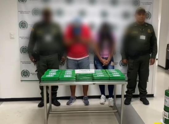 Una pareja fue sorprendida por la Policía Nacional con varios paquetes de clorhidrato de cocaína en instalaciones del Aeropuerto