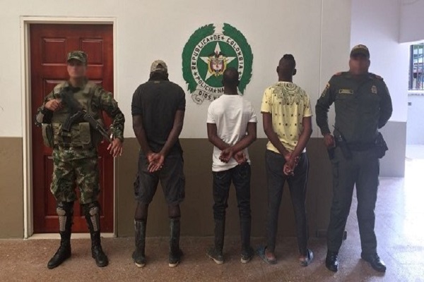 Capturamos-tres-personas-por-minería-ilegal-en-el-Departamento. 