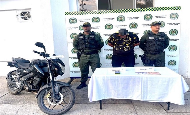 GAULA de la Policía Nacional capturo a ‘Roger’ por extorsión en Barrancabermeja