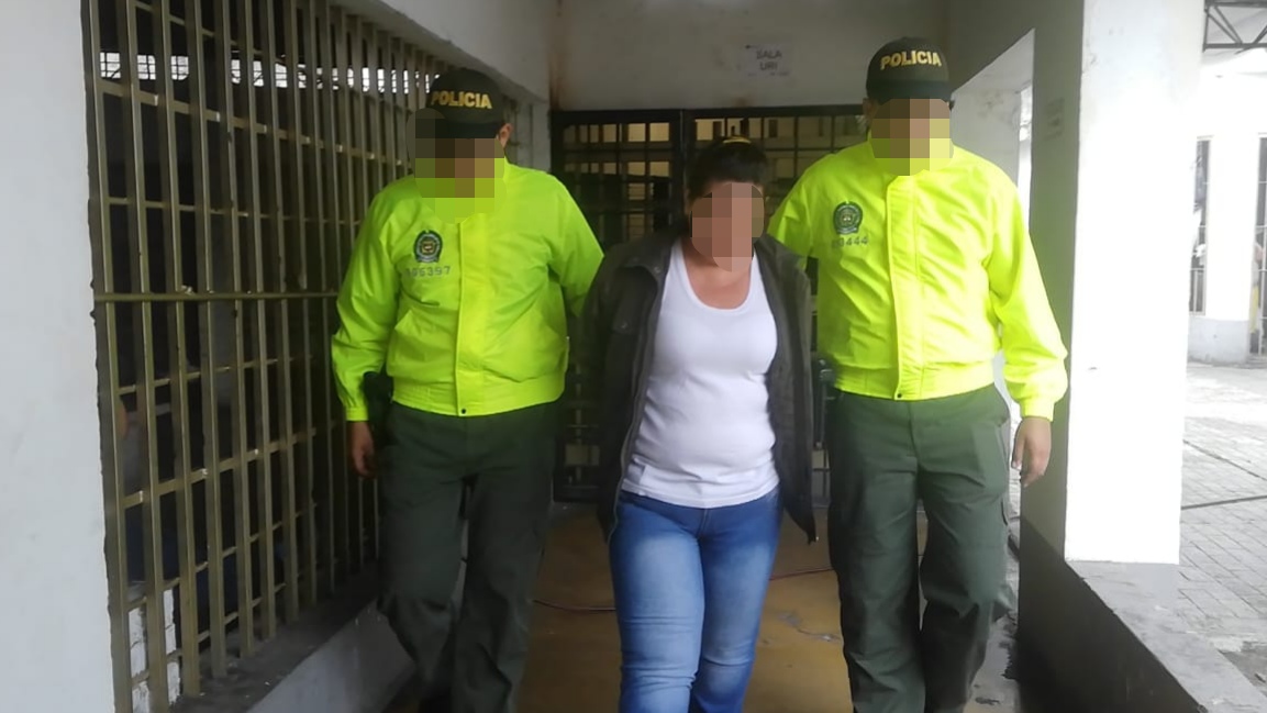 Se ganaba la confianza de sus víctimas para despojarlos de su dinero y joyas.