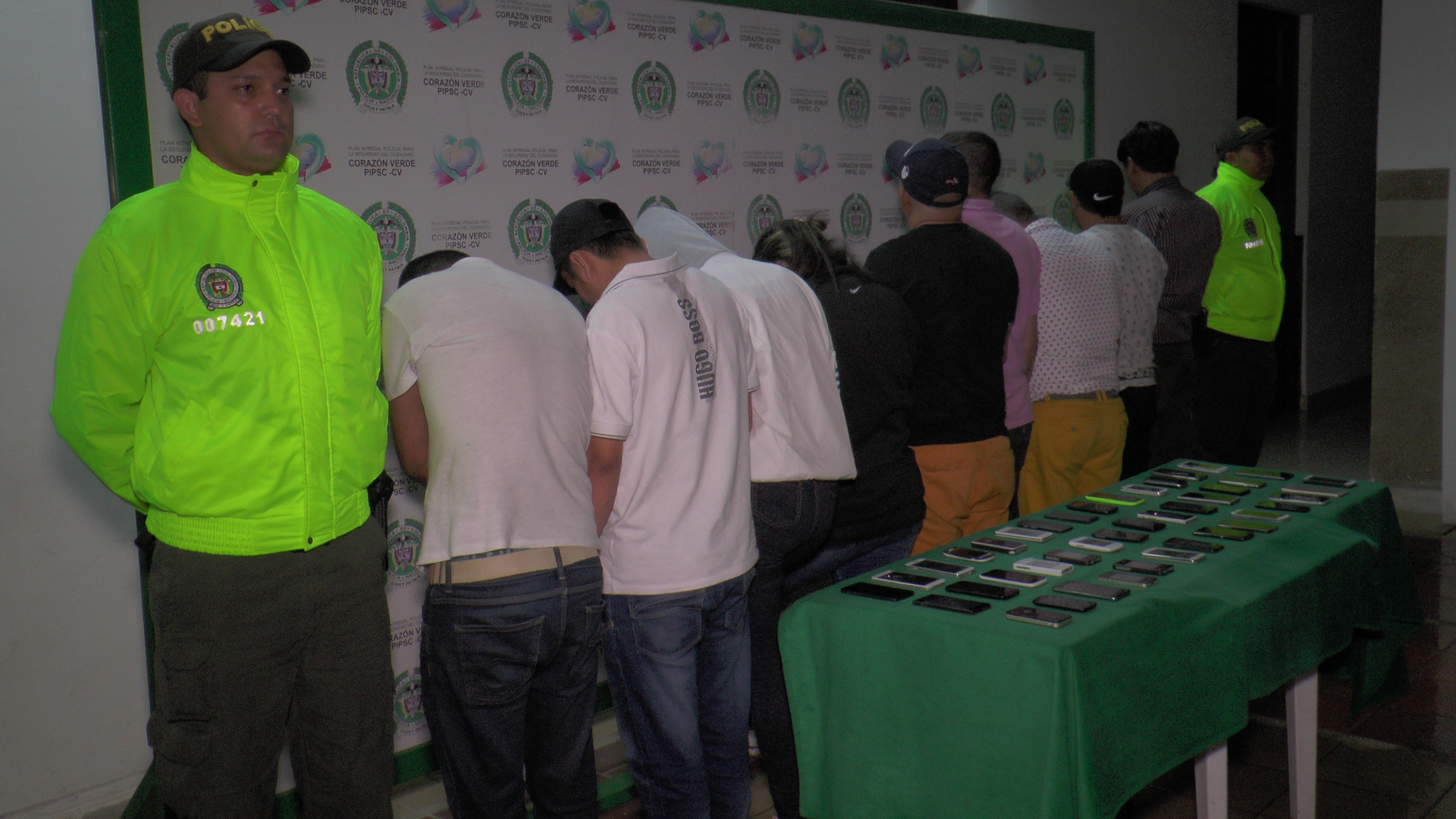 capturada_banda_los_primos_venta_celulares_hurtados