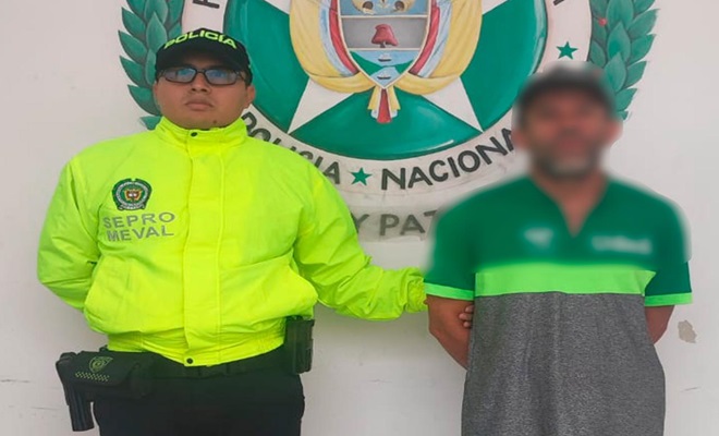 capturado por acceso carnal violento