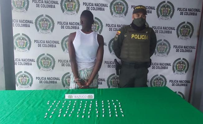 80 dosis de bazuco portaba el sujeto capturado.