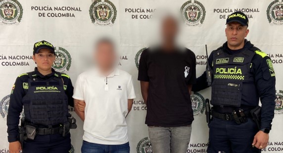 La Policía Nacional en la metropolitana de Barranquilla captura en flagrancia a dos presuntos sicarios tras atentado en el norte de la ciudad