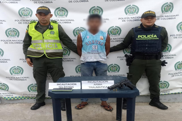 En el barrio San José de Maicao capturan a un hombre por el hurto de un celular