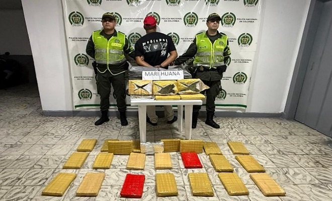 En la maleta que llevaba consigo fue encontrado el estupefaciente