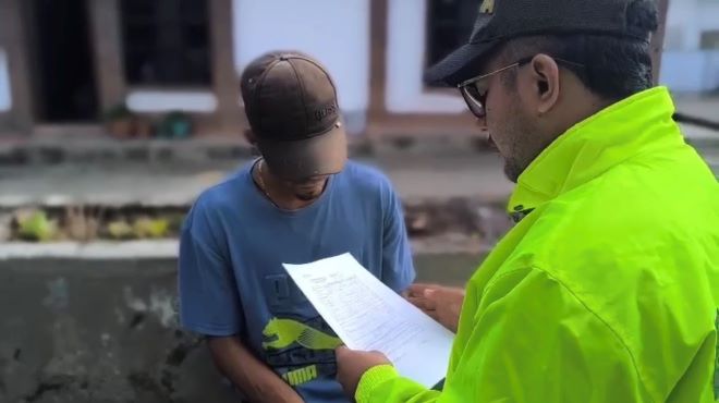 capturado al lado de la Polic&iacute;a 