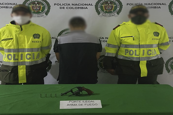 Gracias a la reacción inmediata por parte de la patrulla del cuadrante, fue posible capturar a este sujeto 