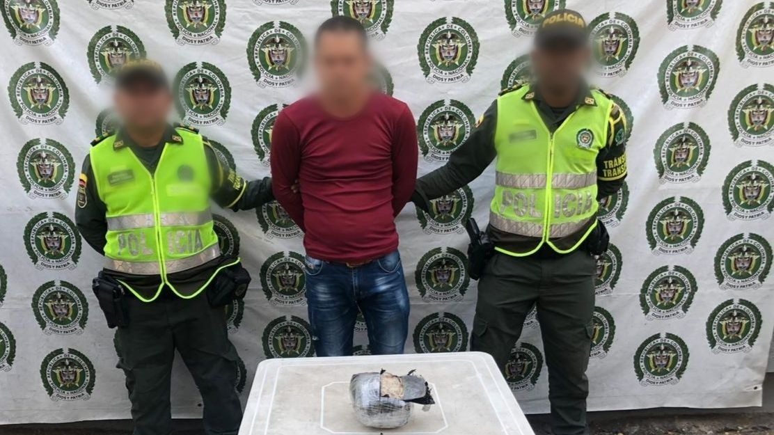 capturado-estupefaciente-loma del balsamo-algorrobo-cuadrante vial-magdalena-un kilo de cocaina-construyendo seguridad