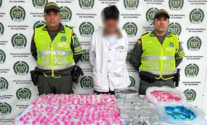 Cae hombre con más de 4 kilos de droga en Cisneros