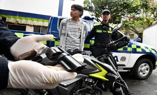 capturado en laureles por porte ilegal de armas de fuego