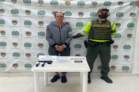 Capturado por el delito de porte ilegal de armas de fuego y fabricación o porte de estupefacientes