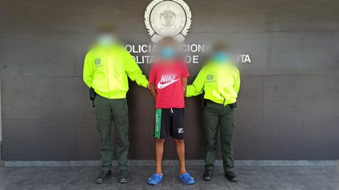 Capturado por porte de munición 